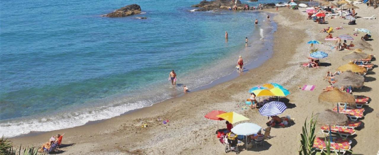 Holidays2Benalmadena Torrequebrada Sea View Front Beach With Pool Parking & Terraces Экстерьер фото